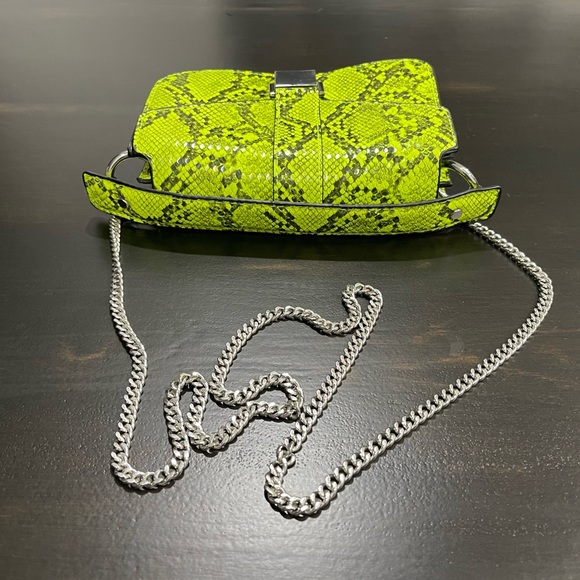 Zara Neon Snake Skin Print Silver Chain Crossbody Bag - Picture 5 of 10
